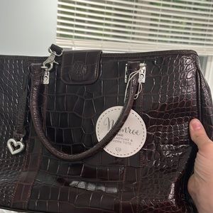 Brown medium alligator print  shoulder bag brand new never been used